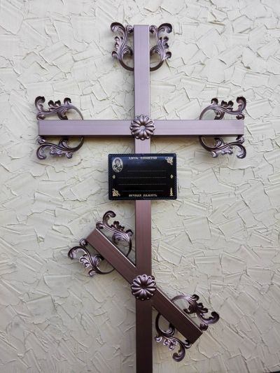 Крест, изготовленный под заказ